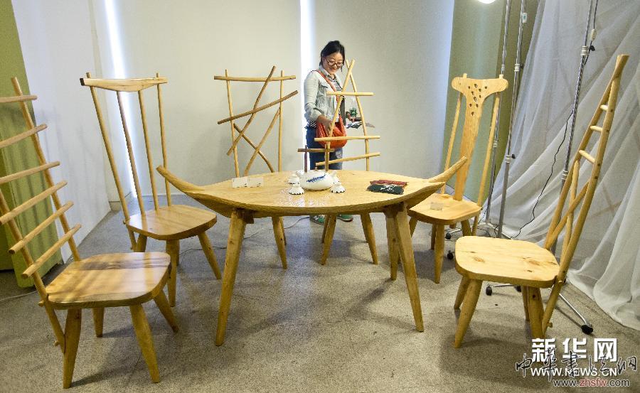 “設(shè)計(jì)·生活”主題展北京開幕 圖