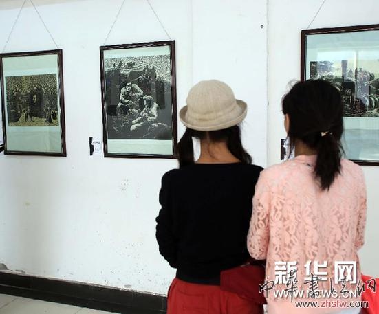 （晚報）（2）馮山云美術(shù)作品展在陜西延川開幕