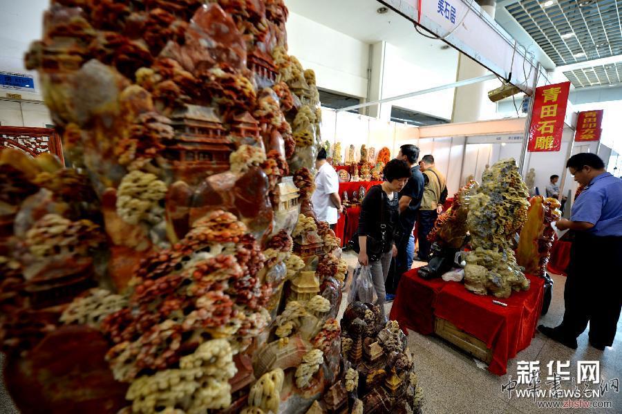 （晚報(bào)）（4）&ldquo;十藝節(jié)&rdquo;前山東舉辦工美展