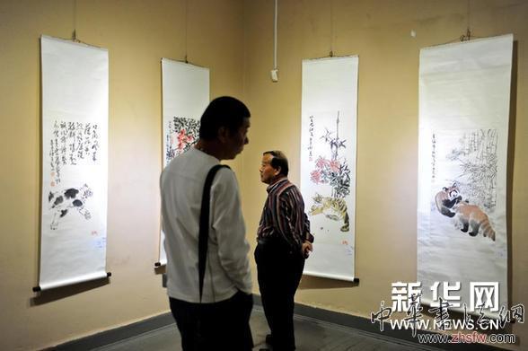 （晚報(bào)）（2）梁崎李翔龍李涵作品聯(lián)展在津開展