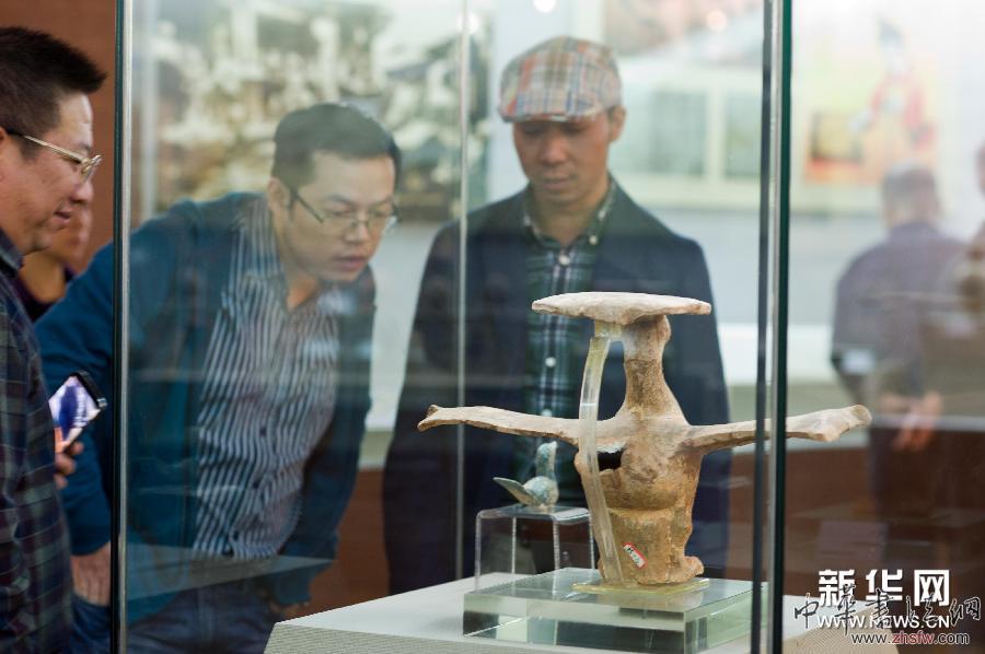 長江三峽文物搶救保護成果展在渝開展 圖 (文化)(1)長江三峽文物搶救保護成果展在渝開展