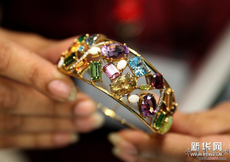 （晚報）（1）坦桑尼亞舉辦珠寶展