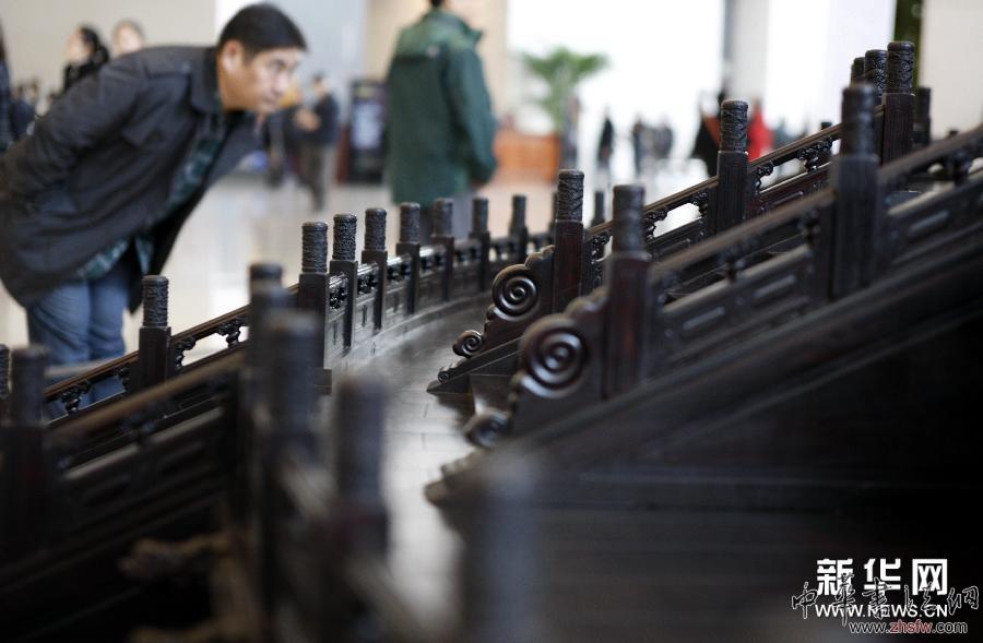 （晚報(bào)）（3）紫檀制天壇、安定門模型亮相國(guó)博