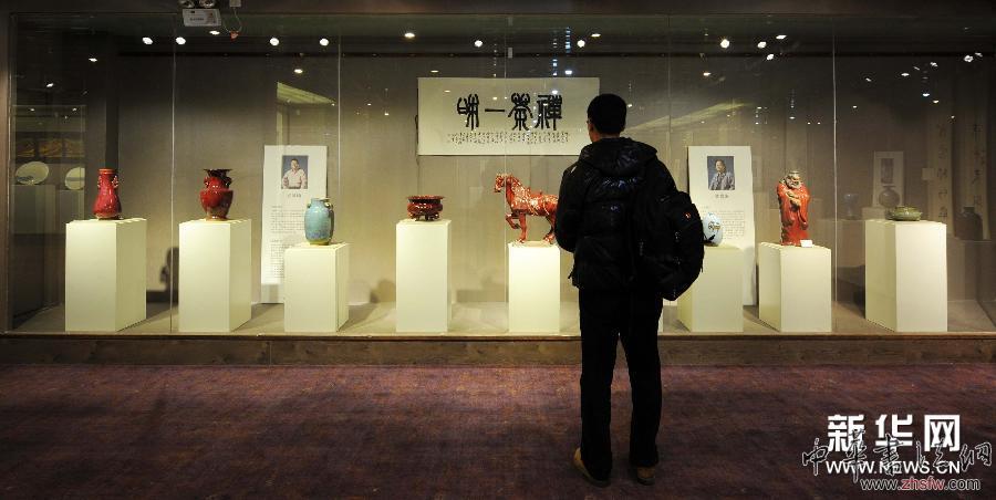 （文化）（3）佛教主題陶瓷作品亮相鄭州