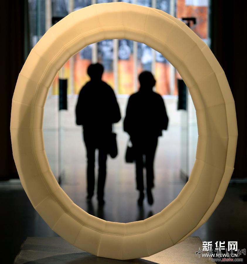 2014杭州國(guó)際當(dāng)代玻璃藝術(shù)展開(kāi)幕 圖 2014杭州國(guó)際當(dāng)代玻璃藝術(shù)展開(kāi)幕 圖