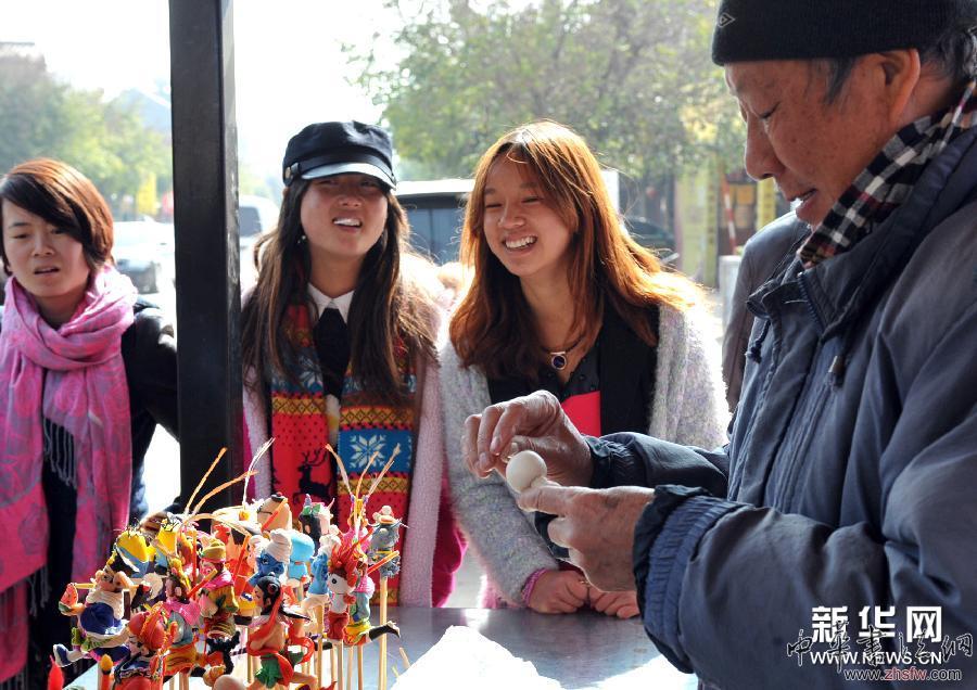 （文化）（4）古鎮(zhèn)非物質(zhì)文化遺產(chǎn)聯(lián)展添年味