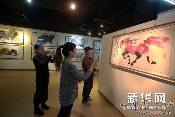 （晚報(bào)）（1）仇立權(quán)寫意精品畫展在北京開(kāi)幕