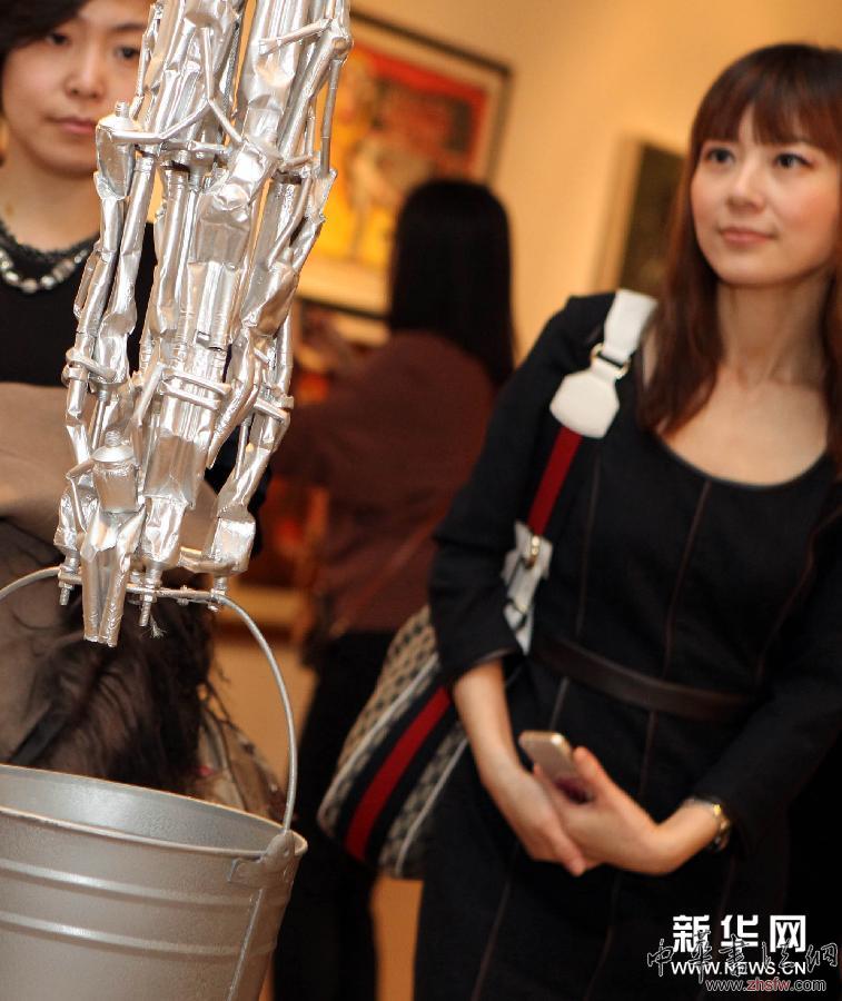 （文化）（3）《因?yàn)榱鲃?，所以相遇?mdash;&mdash;當(dāng)代古巴藝術(shù)展在上海舉辦