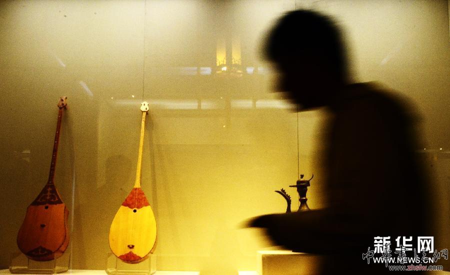 （文化）（1）伊犁草原文化展在沈陽故宮開展