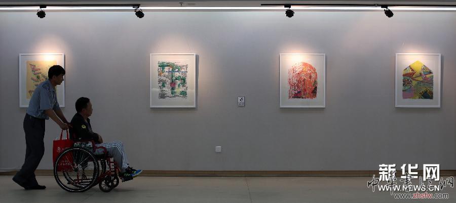 （晚報）（3）沈陽：&ldquo;遠(yuǎn)去的懷念&rdquo;美術(shù)展