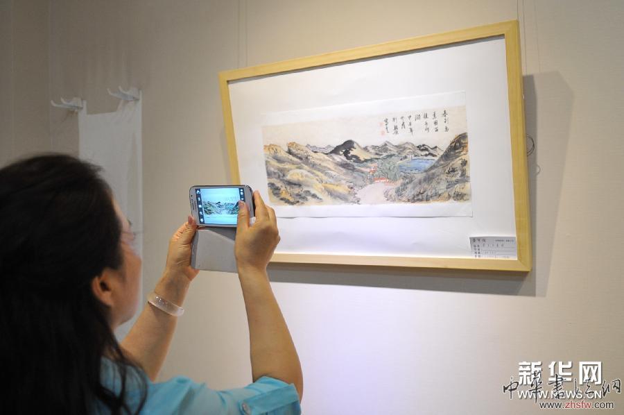 劉朝俠書畫藝術(shù)展在呼和浩特開展 圖 (新華網(wǎng))劉朝俠書畫藝術(shù)展在呼和浩特開展