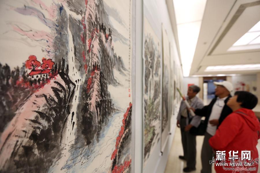 （新華網(wǎng)）（1）畫(huà)筆丹青迎國(guó)慶