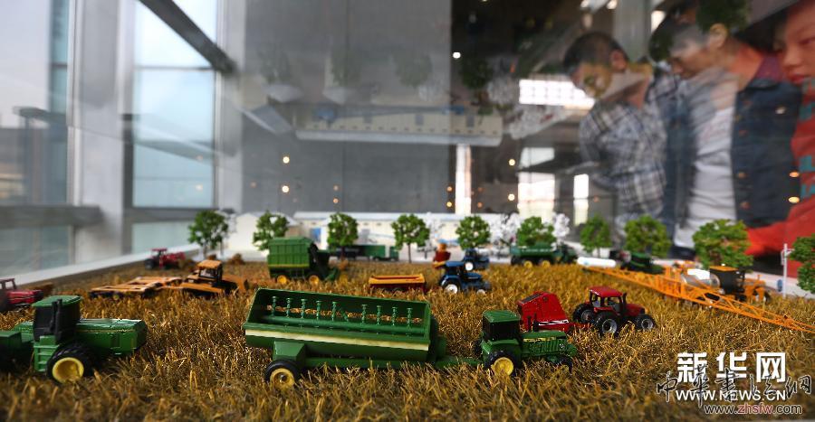 精彩汽車沙盤展 (晚報(bào))(1)精彩汽車沙盤展