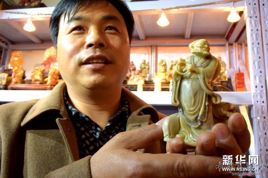 （晚報(bào)）（2） 壽山石雕十八羅漢現(xiàn)身濟(jì)南展會(huì)