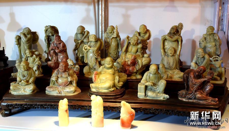（晚報(bào)）（1） 壽山石雕十八羅漢現(xiàn)身濟(jì)南展會(huì)