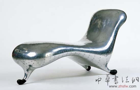 當(dāng)代設(shè)計(jì)，躍動(dòng)年終世界拍場(chǎng)