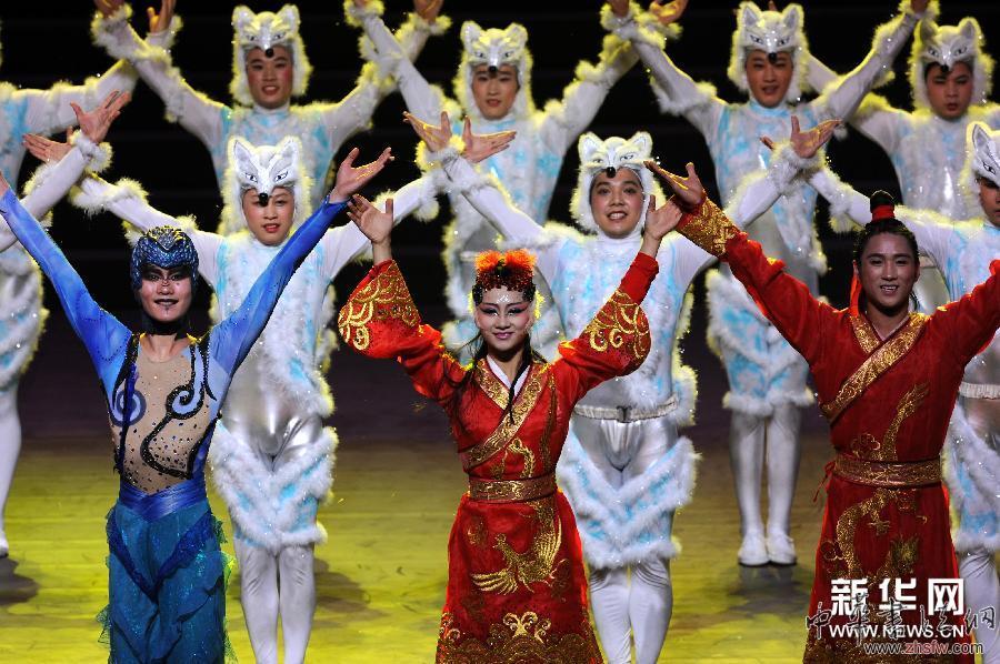 第十屆中國(guó)藝術(shù)節(jié)閉幕 圖 (文化)(6)第十屆中國(guó)藝術(shù)節(jié)閉幕