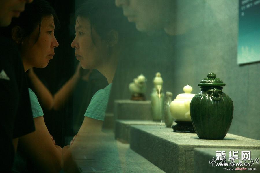 #（文化）（1）&ldquo;紫禁城&middot;揚州&middot;大運河&mdash;&mdash;故宮博物院、揚州博物館館藏文物精品展&rdquo;揚州開展