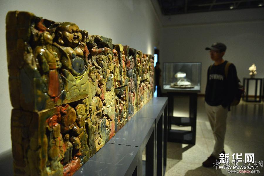 第九屆中國當代青年陶藝家作品雙年展在杭州開幕 組圖