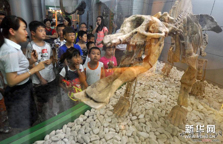 博物館里過(guò)假期 組圖 (社會(huì))博物館里過(guò)假期