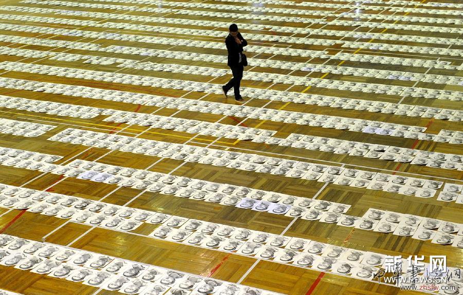 （教育）（1）江蘇美術(shù)高考模擬考：近3萬(wàn)份試卷集中評(píng)閱