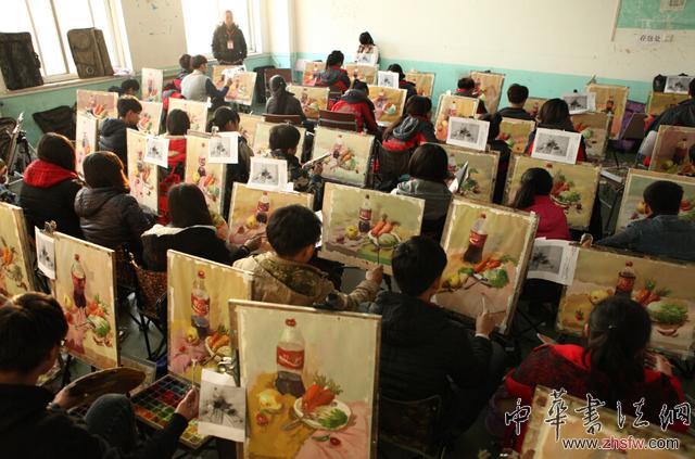 萬名考生參加全國(北京區(qū))美術(shù)高考模擬考試