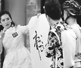 謝娜上節(jié)目秀書(shū)法寫(xiě)“龍”引爭(zhēng)議 趙本山躺槍