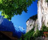 阿爾卑斯傳統(tǒng)民族服裝展再現(xiàn)“鄉(xiāng)村風(fēng)情”