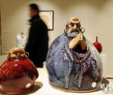 佛教主題陶瓷作品亮相鄭州 圖