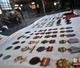 “抗日紅色收藏展”在?？陂_展 圖