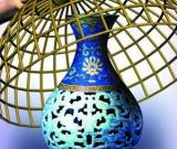 九成藝術品裸奔 8億多蛋糕無人敢吃