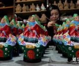 節(jié)前農(nóng)家泥塑制作忙