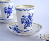 一次性杯子上的藝術(shù)創(chuàng)作（圖）