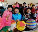 自制花燈迎元宵