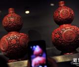 中國藝術(shù)珍品展在巴黎舉行 圖