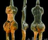 法國出土約6000年前女性雕像 圖