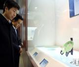 濟(jì)南舉辦古代瓷盤珍品展 組圖