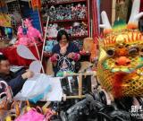 上海：手工元宵彩燈受歡迎