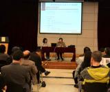 張其鳳為江蘇省直書協(xié)會員講當(dāng)代書法