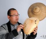 河北邢臺陶笛藝人9年研制百余種木質(zhì)陶笛