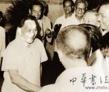 憶鄧小平見(jiàn)四川書畫家：《好貓圖》吸引小平