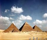 香港研究者欲揭“金字塔密室”之謎