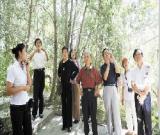 新疆國畫院書畫名家揮毫神木園