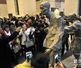 “塑魂鑒史”主題雕塑展亮相中國國家博物館