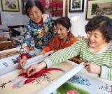 秦皇島兩萬“巧女”年創(chuàng)產(chǎn)值8億元 組圖