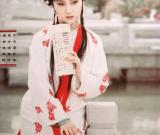 評(píng)：林黛玉再世，定比“國(guó)學(xué)超女”受歡迎