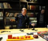 臺灣書法“大筆王”石翁南京獻藝 圖