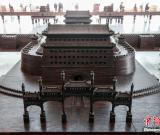 數(shù)十噸紫檀復(fù)建北京古城 再現(xiàn)九大城門原貌