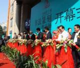 十屆國展(廣西區(qū))參觀者絡(luò)繹不絕展出時間延至年底