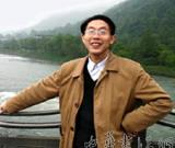 王良虎——特邀最受歡迎的人民書畫家獻(xiàn)禮全國(guó)兩會(huì)